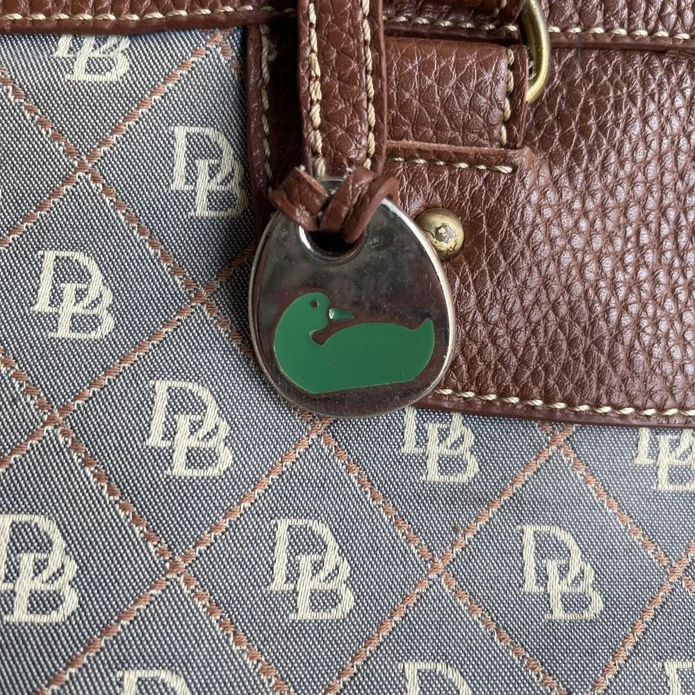 Dooney & Bourke Tote Bag Womens Large Brown Canvas Leather Zip Monogram Charm